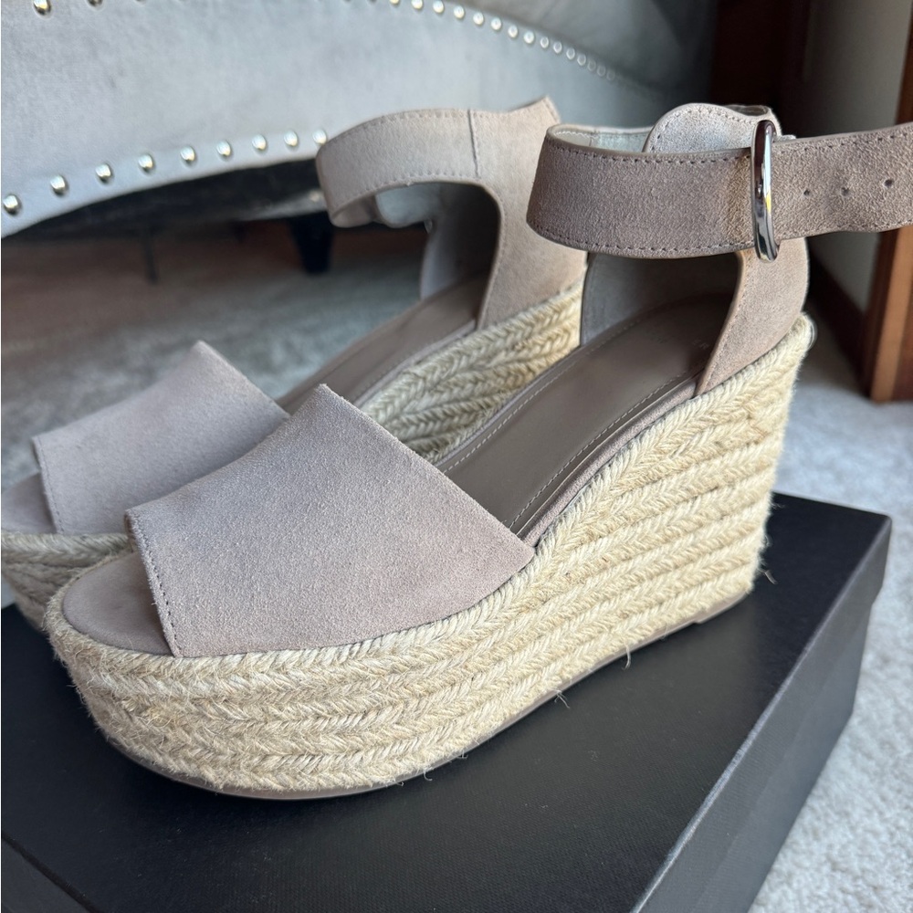 Marc Fisher Platform Sandals - Picture 4 of 11